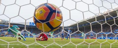 بطولة اسبانيا: برشونة يدمر الافيس في عقر داره