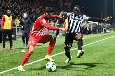 ثالث خسارة على التوالي لأيت بناصر