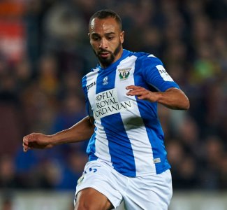 الزهر يتألق .. فجر يعاني