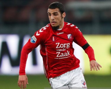 أيوب ولبيض أوقفا ماحي