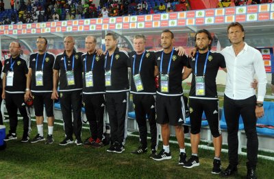 فرانس فوتبول: رونار قد يغادر المنتخب المغربي من أجل هذا المنتخب