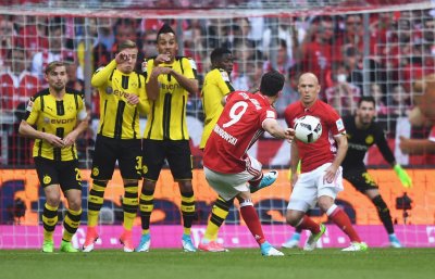 بطولة المانيا: بايرن يوجه انذارا شديد اللهجة لريال مدريد