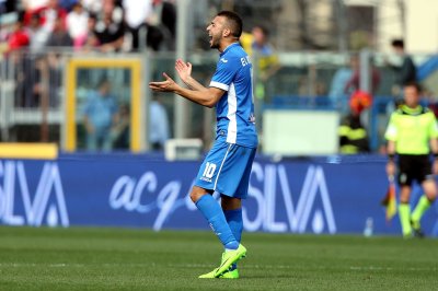 القادوري يلعب مباراة الموسم