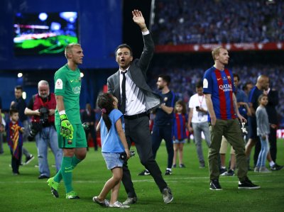 لويس إنريكي يقر بجميل ميسي