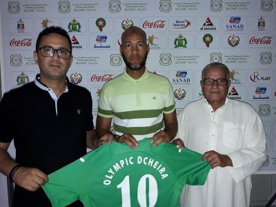 أولمبيك الدشيرة يكافئ جريندو بتمديد عقده