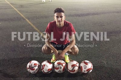 بن حمو وقع لفالنسيا الاسباني