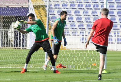 ياسين الخروبي يفاوض أندية فرنسية