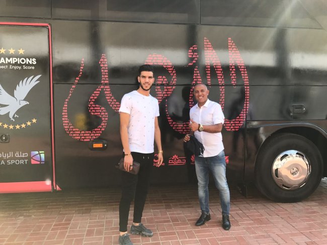 أزارو يجتاز اليوم الحصة الثانية للفحص الطبي