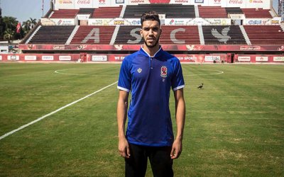 أزارو خضع لفحص طبي دقيق بنادي الاهلي