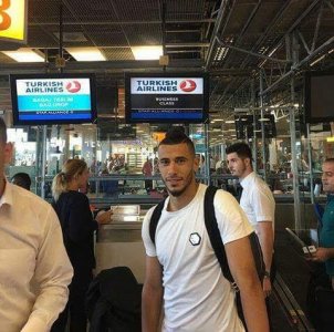 بلهندة بإسطنبول لتوقيع العقد !