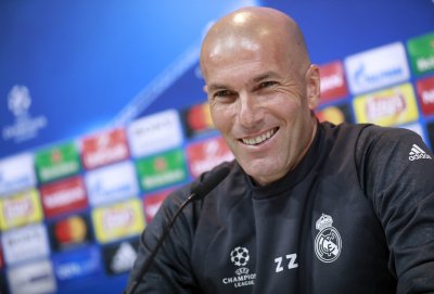 زيدان: رونالدو باق في الريال لعامين أو ثلاثة