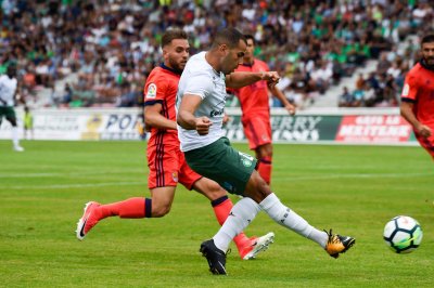 طنان يستمر في الإقناع والإمتاع وديا