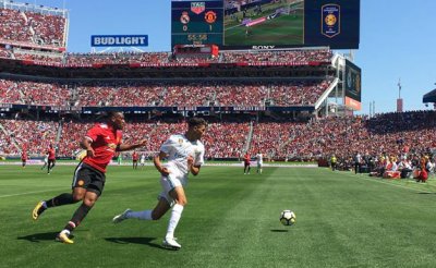 بالصورة.. نوري حاضر مع ريال مدريد