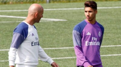 حكيمي ضمن اللائحة الأساسية لريال مدريد