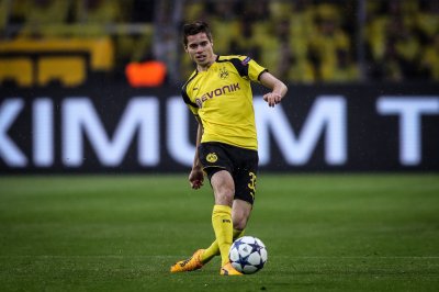 فايغل لاعب دورتموند يعود إلى التدريبات بعد تعافيه من اصابة