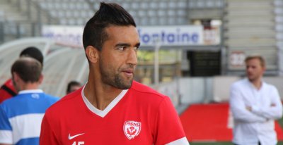 العميد حجي يطل بهدفه الثاني تواليا