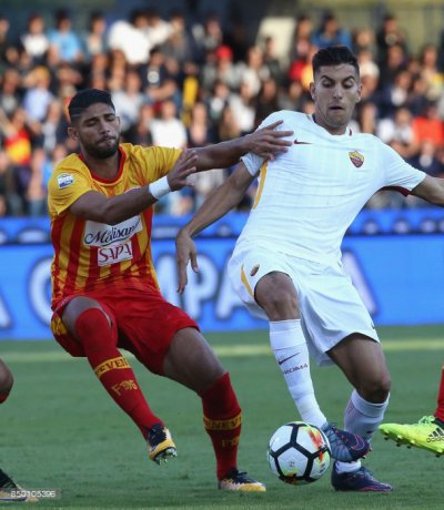 لزعر لا يقوى على الحركة مع فريق مشلول