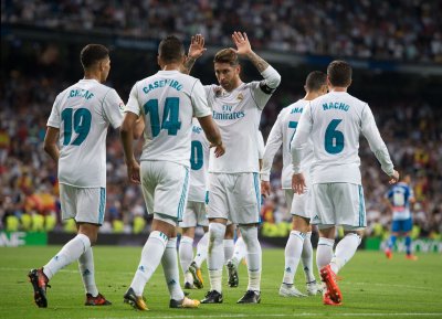 زيدان ينهال على حكيمي بالثناء والإشادة