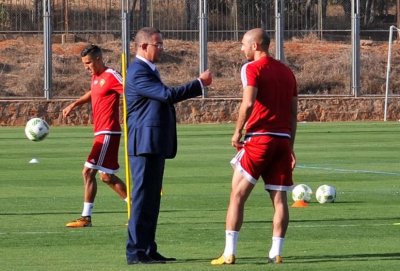 غريب..الصحافة الجزائرية تستهدف الاسود وفوزي لقجع