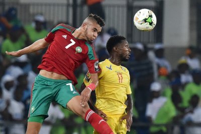 على خلفية اعتدائه على زميله في المنتخب النصيري مهدد بالاستبعاد