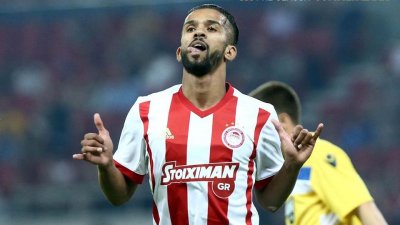 كارسيلا والقادوري وجها لوجه