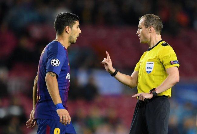 سواريز غاضب من المدرب فالفيردي