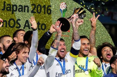  فيفا  ينزع لقبًا من برشلونة ويمنحه لريال مدريد!