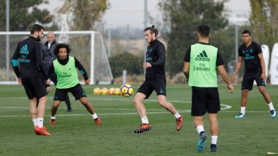 ريال يتلقى جرعة دعم بعودة بايل الى التمارين