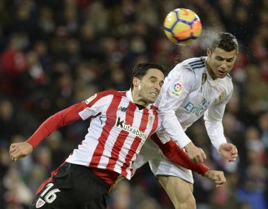 ريال مدريد بأداء باهث يثير القلق