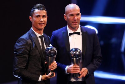 من هم النجوم المعروضين على ريال مدريد لضمهم؟