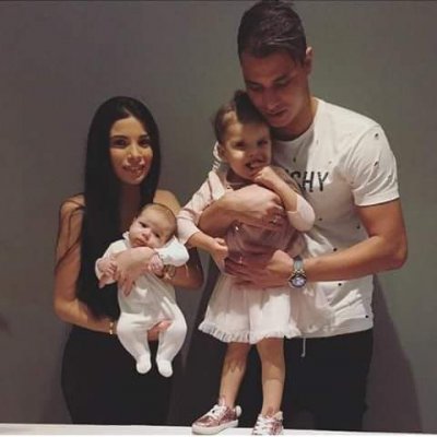 الشماخ يبتعد عن الملاعب للتفرغ لعائلته الصغيرة