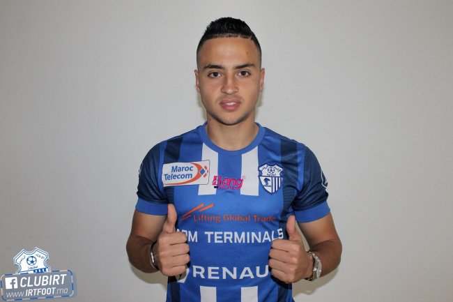 لاعب لازيو الايطالي يوقع لاتحاد طنجة