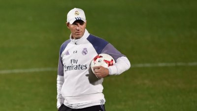 زيدان يضع هذا الشرط لأي انتدابات جديدة