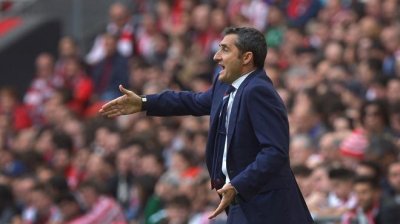 مدرب برشلونة: كوتينيو لاعب جيد.. لكنه يدافع عن فريق آخر