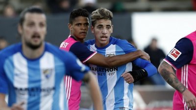 من هو عبقار مدافع مالقا الجديد وإكتشاف ميتشيل؟