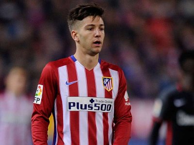 فالنسيا يتعاقد مع المهاجم لوسيانو فييتو