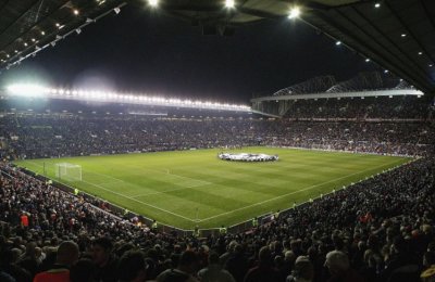 عصبة ابطال اوروبا: حرب التذاكر تحتدم بين يونايتد واشبيلية