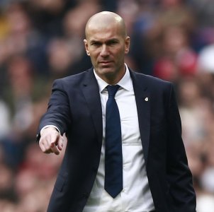 زيدان يطالب بالرحيل