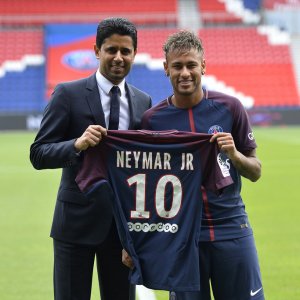 الخليفي: نيمار باق في سان جرمان بنسبة  2000% 