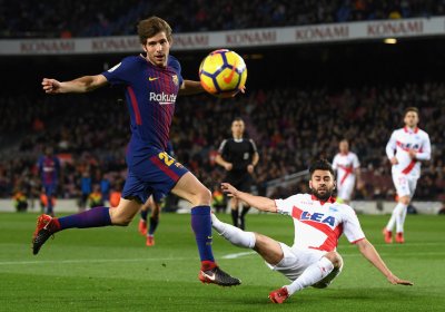 برشلونة يؤجل تمديد عقد سيرجي روبيرطو