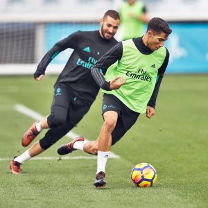 19 لاعبًا في اختيارات زيدان لمواجهة سوسيداد