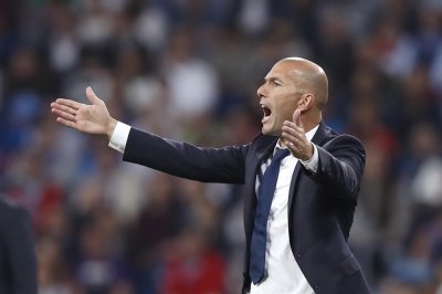 زيدان يتمنى شفاء نيمار قبل موقعة الإياب