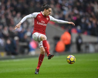 لاعب ارسنال هيكطور بيليرين على رادار جوفنتوس الإيطالي