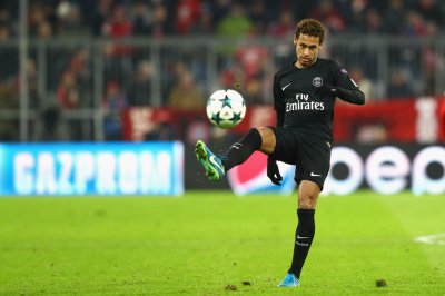 على ذمة  إكسبريس  عرض خيالي لنيمار من يونايتد