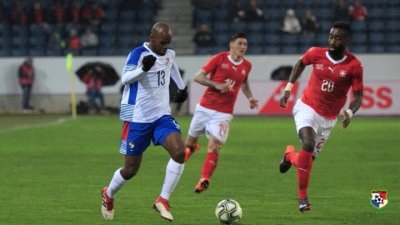 سويسرا تسحق بنما ب 6-0