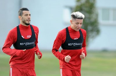 حارث أفضل من بلهندة من يقول العكس؟