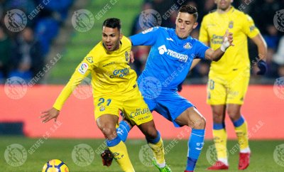 فجر يصنع النهايات السعيدة لخيطافي