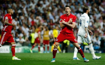 رئيس بايرن متفائل بالفوز على الريال