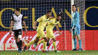 بلنسية يضمن التأهل لعصبة أبطال أوروبا بعد تعثر بيتيس