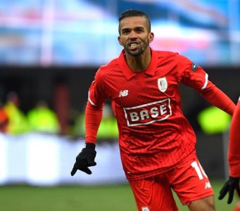 المهدي كارسيلا.. الوجه والقناع